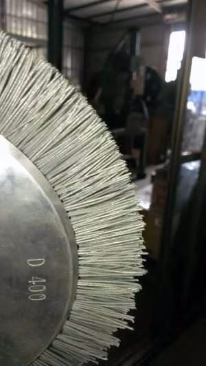 鑽石毛刷,鑽石尼龍刷,宏崴實業,特殊應用,特殊砂輪,藍寶石,太陽能,晶圓,硬質合金,研磨拋光,鑽石砂輪