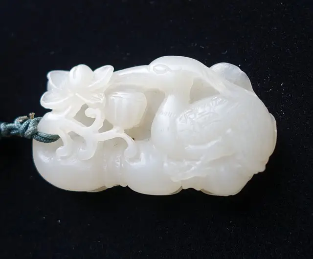中華文化精髓玉石——軟玉 Nephrite