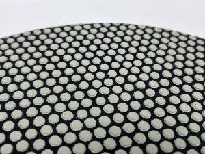 顆粒狀黑
